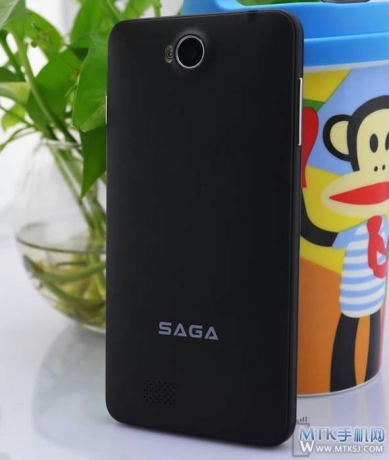 Saga Z1 – четириядрен смартфон с поддръжка на две SIM карти за $ 180