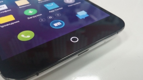 Meizu MX4 може да бъде анонсиран по време на CES 2014