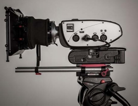 Започнаха продажбите на цифровата 2К-видеокамера Bolex D16 с ретро-стил