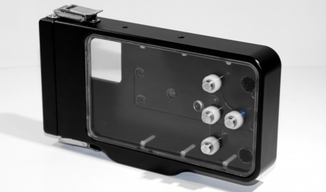 Ovision – калъф за iPhone водоустойчив до 91 метра