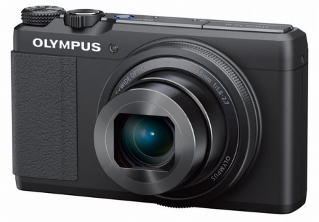 Olympus представи компактния фотоапарат Stylus XZ-10