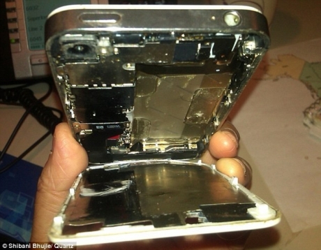 Пореден случай на възпламенил се iPhone
