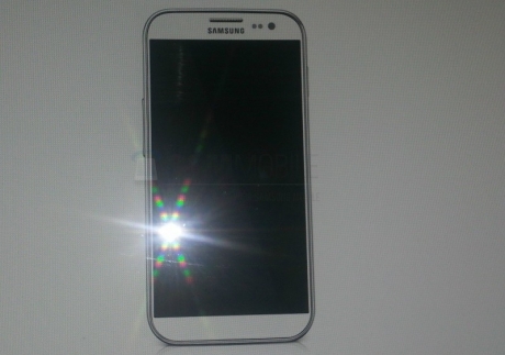 Слухове: На 15 март представят Samsung Galaxy S IV