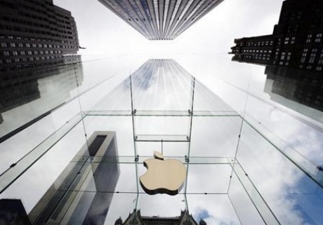 През септември ще се появи нискобюджетния iPhone
