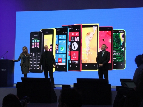Нови модели и висок клас иновации за нови клиенти от Nokia на MWC13