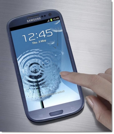 Samsung разработва „течен“ дисплей