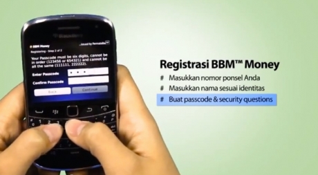 Потребителите на BlackBerry ще могат да си пращат пари през BBM