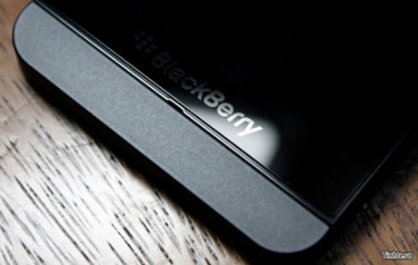 Вече има над 15 хиляди приложения за BB10