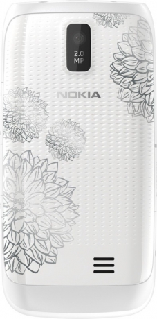 Nokia пуска лимитираната серия Asha Charme