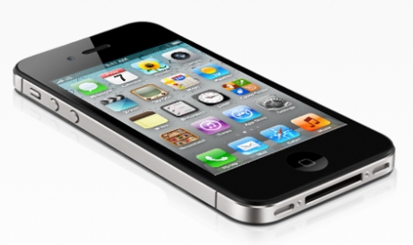 През 2012 продажбите на iPhone надминаха 140 милиона бройки