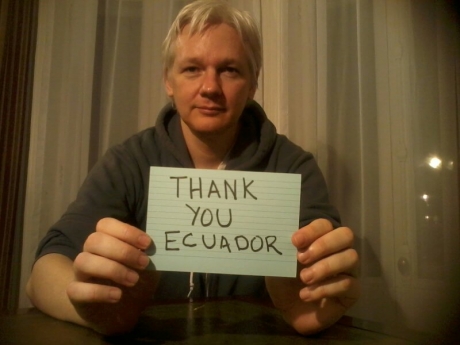 Експеримент показа как пощенските пратки стигат до шефа на WikiLeaks