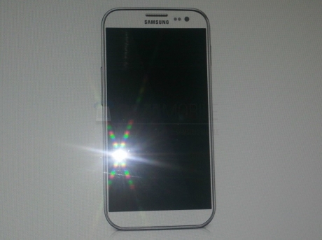 Ръководителят на Samsung Mobile потвърди скорошното пускане на Galaxy S IV
