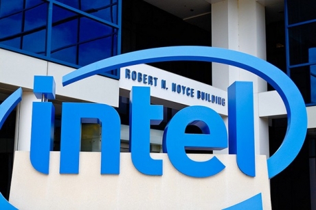 Intel се отказват от производството на дънни платки