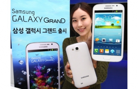 Samsung представиха по-мощна версия на Galaxy Grand