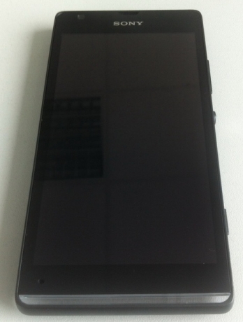 Първи снимки на Sony HuaShan C530X