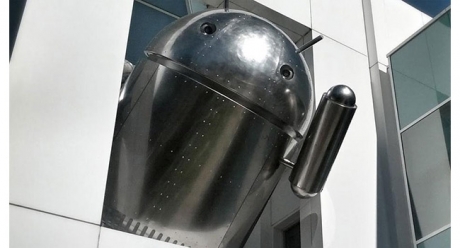 В щаб-квартирата на Google се появи нова статуя на Android