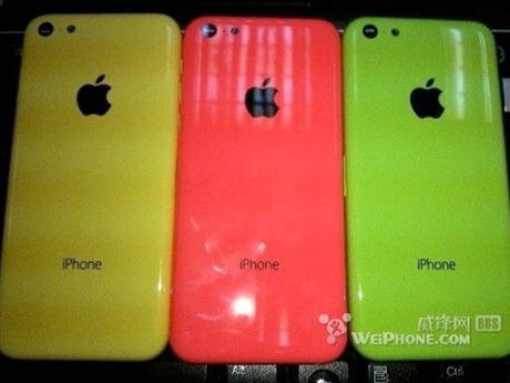 Бюджетният iPhone ще се продава в разноцветни корпуси?