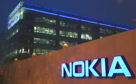 Nokia може да продаде телефонния си бизнес до края на годината
