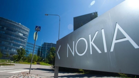 Nokia може да продаде телефонния си бизнес до края на годината