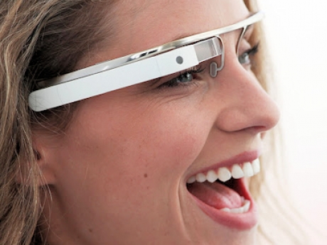 Google Glass няма да поддържа приложения за разпознаване на лица