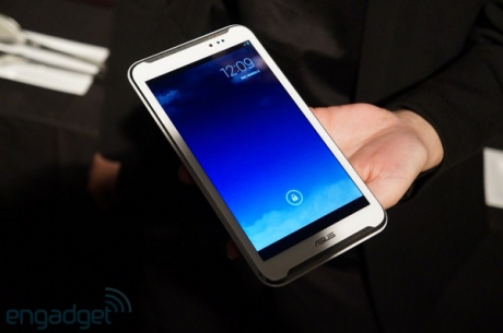Пред смартфона Samsung Galaxy Note II се появи силен конкурент – Asus FonePad Note