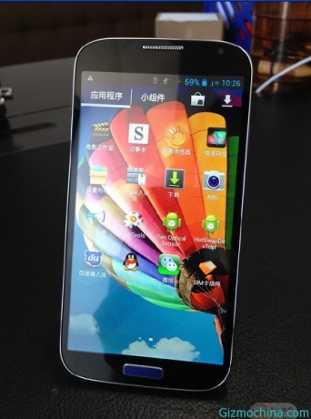 Смартфонът No.1 S6 напълно копира дизайна на Samsung Galaxy S4
