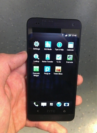 HTC One mini: снимки и характеристики