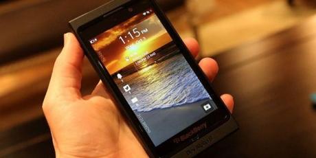 BlackBerry готви поредния си флагман