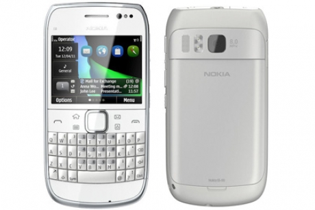 Nokia ще пусне последната си партида Symbian-смартфони това лято