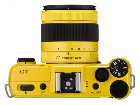 Pentax Q7 е представен официално