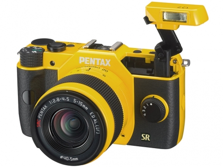 Pentax Q7 е представен официално