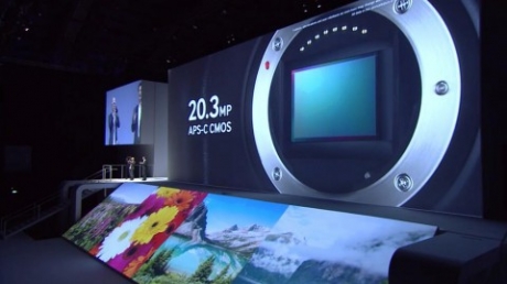 Samsung Premiere Event: фотоапаратът Galaxy NX