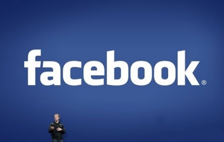 Данните на 6 млн. потребители на Facebook са били публично достъпни