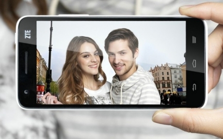 ZTE U9810 – първият смартфон с 4 GB оперативна памет