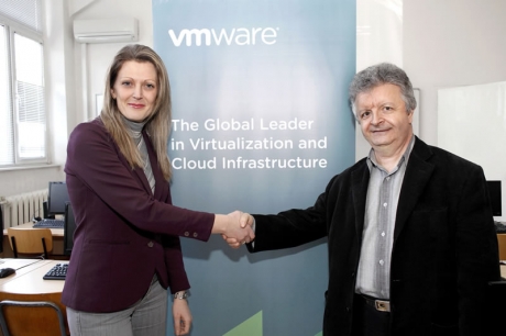 VMware открива IT академия в България