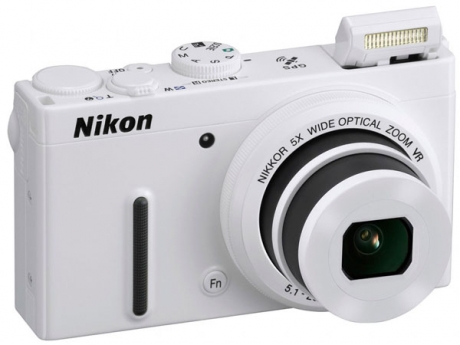 Nikon вгради в компактния фотоапарат Coolpix P330 GPS приемник