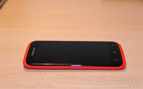 „Живи“ снимки на Lenovo S820 и Lenovo S920