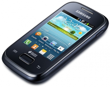 Samsung представи три бюджетни смартфона