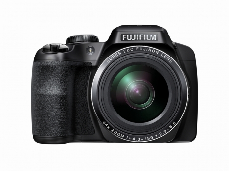 Fuji представи FinePix S8400W