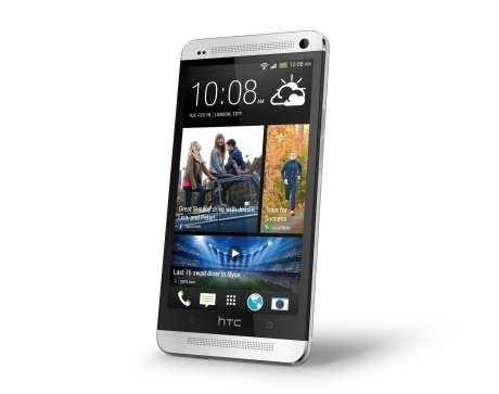 Пускането на HTC One отложено за края на април