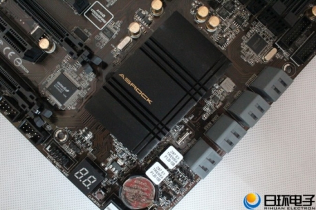 Снимки и характеристики на дънните платки ASRock Z87 Extreme 4 и Z87 Pro 3