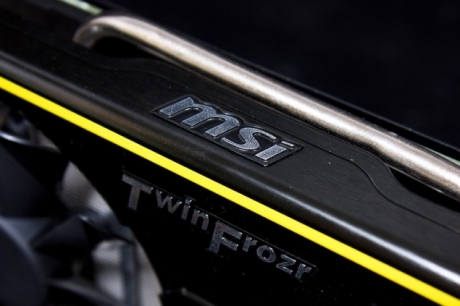 Снимки и характеристики на графичния адаптер MSI GeForce GTX 770 Lightning