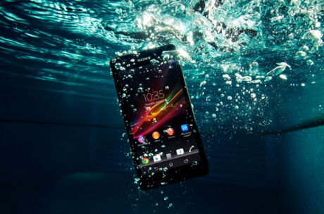 Европейската цена на Sony Xperia ZR ще бъде около 400 евро