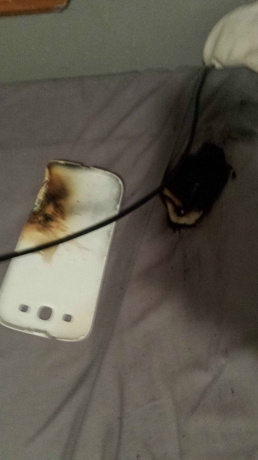 Samsung Galaxy S III се самозапали