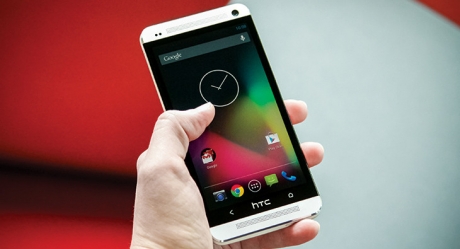 HTC представи One във версия Nexus experience