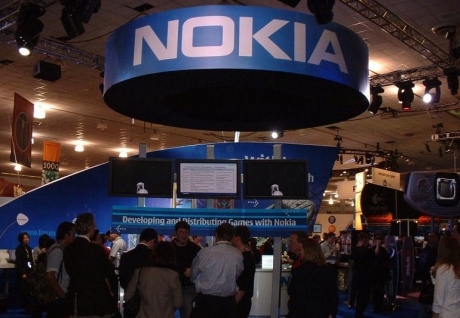Фотофлагманът Nokia Lumia 1820 и таблета Lumia 2020 ще бъдат показани на MWC 2014