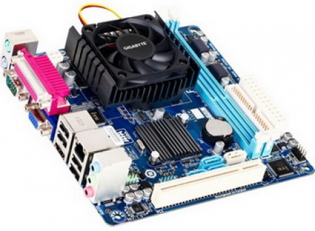 Gigabyte пуска платката GA-C1037UN-L с процесора Celeron 1037U и активен охладител