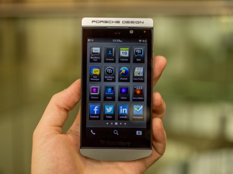Harrods пуснаха в продажба BlackBerry Z10 Porsche Edition