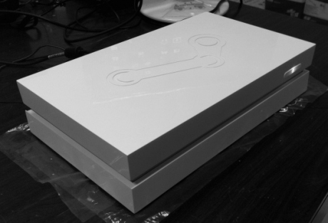 iBuyPower пускат първата конзола Steam Machine