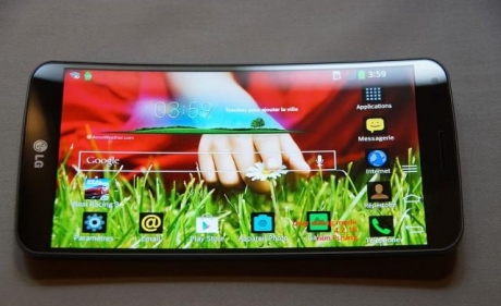 Наследникът на LG G Flex ще се огъва на 90 градуса